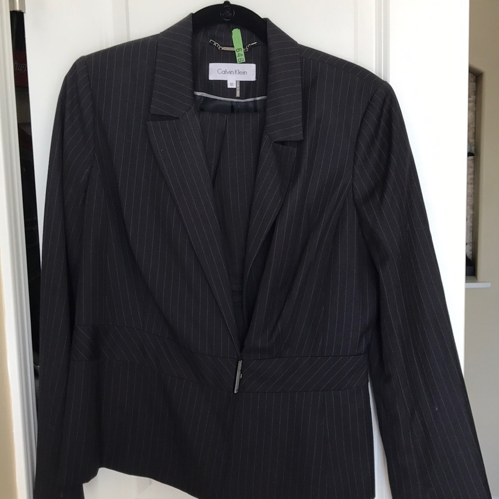 Sz 12 Calvin Klein Skirt Suit